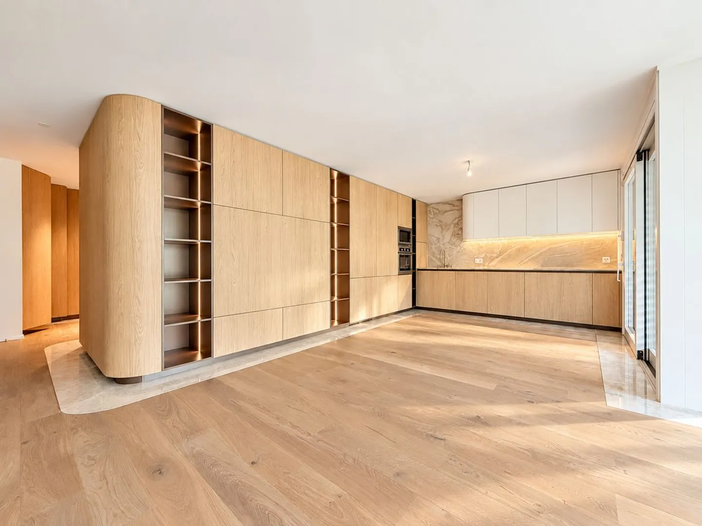 Appartement Élégant en Rez-de-Jardin - Photo 2 sur 13