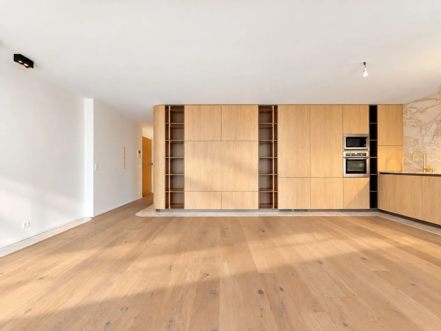 Appartement Élégant en Rez-de-Jardin - Photo 6 sur 13
