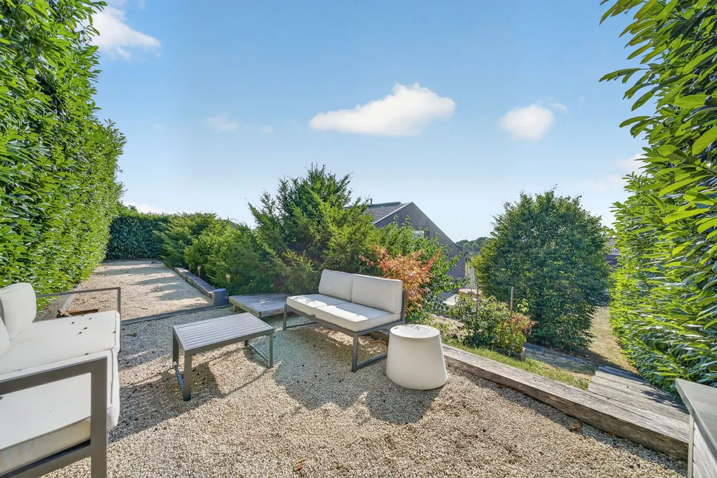 A contemporary gem in Lavaux: spectacular view of the lake and daily comfort - Photo 6 of 13