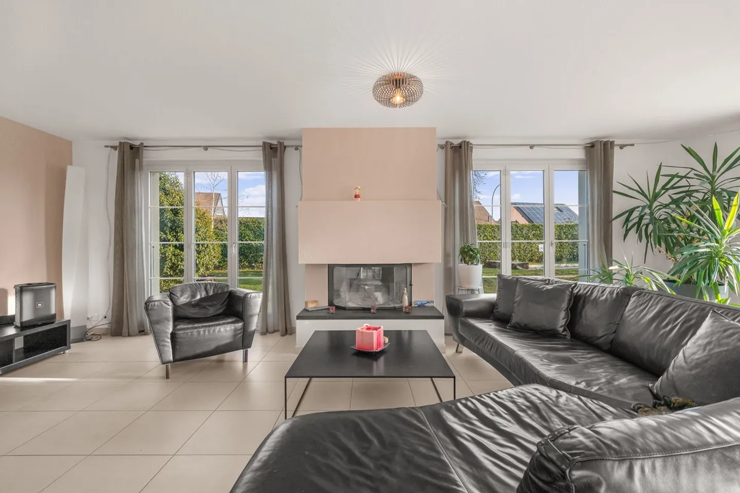 Bellissima proprietà a due passi da Morges! - Foto 10 di 13