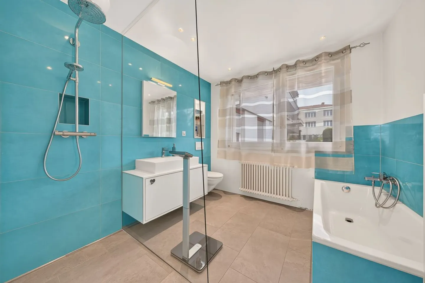 Rare 4.5-room duplex: villa spirit, garden and lake view - Photo 11 of 13