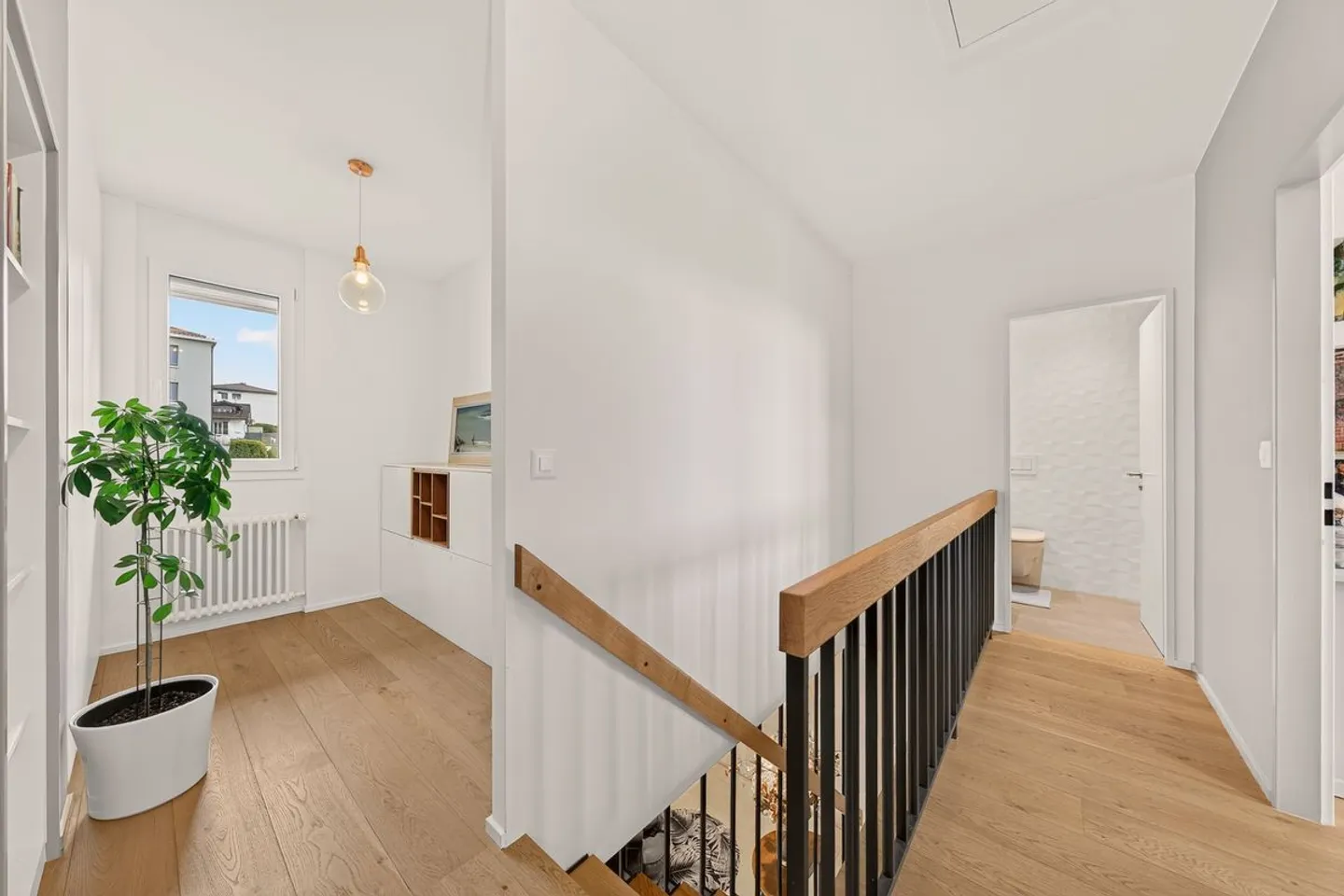 Rare 4.5-room duplex: villa spirit, garden and lake view - Photo 12 of 13
