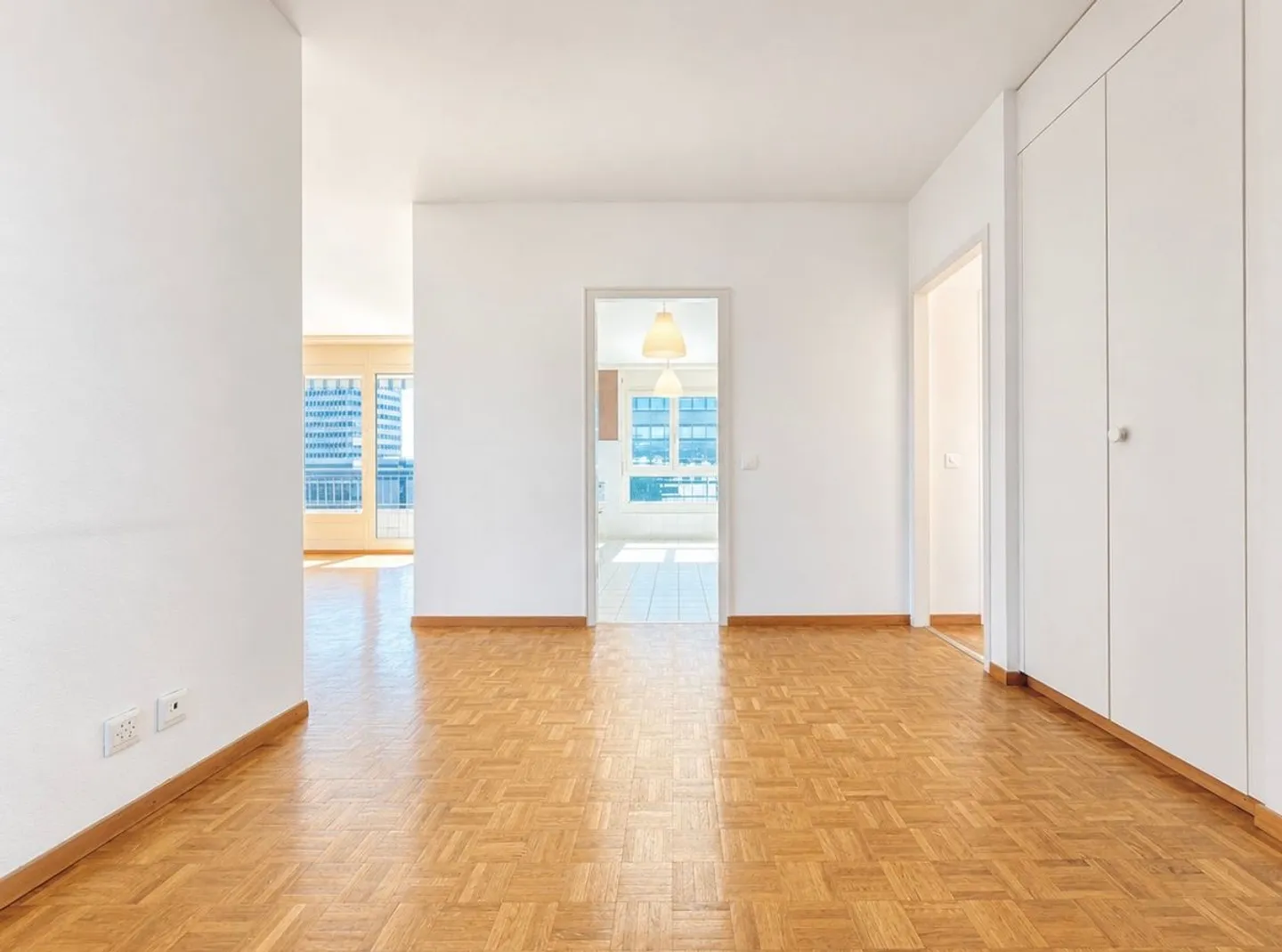 Appartement spacieux de 4 chambres à Petit Sacconex - Photo 4 sur 13
