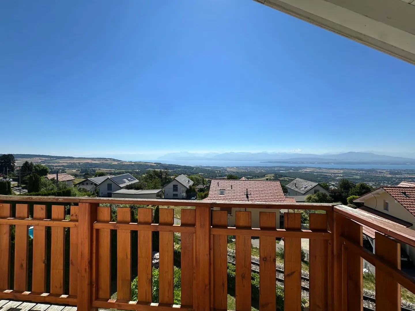 Charmantes Haus mit atemberaubendem Blick auf den See und den Mont Blanc! - Foto 13 von 13