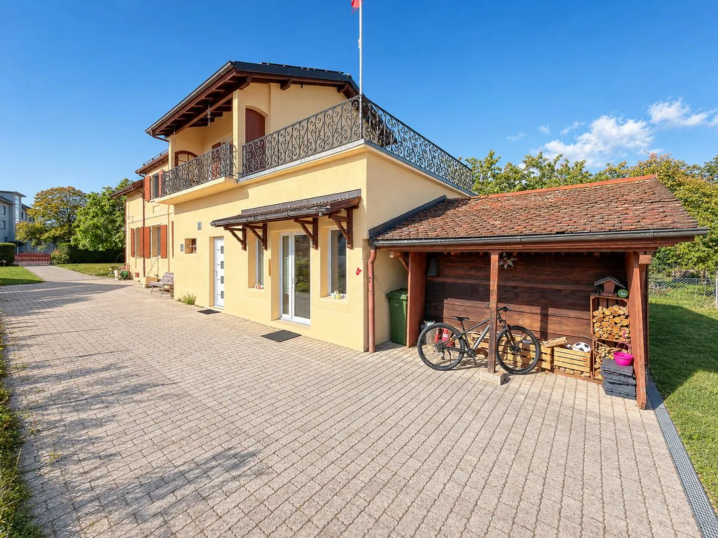 Exclusive! Charming Vaud House! - Photo 2 of 13