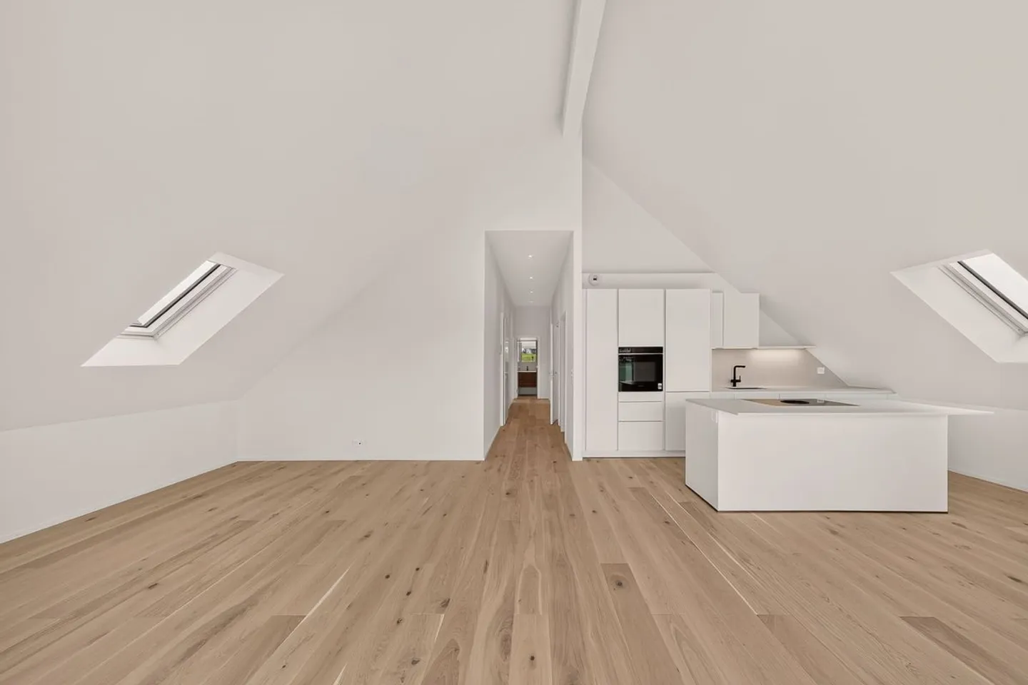 New, delivered, available: your penthouse in Saint-Prex is waiting for you - Photo 2 of 13