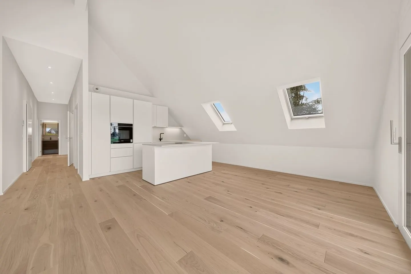 New, delivered, available: your penthouse in Saint-Prex is waiting for you - Photo 4 of 13