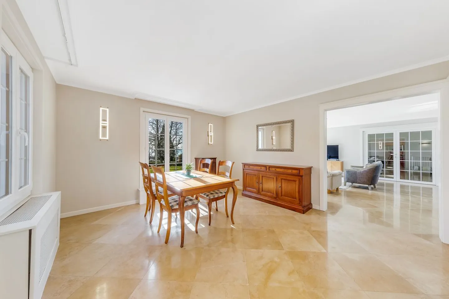 Magnificent family villa - Photo 11 of 13