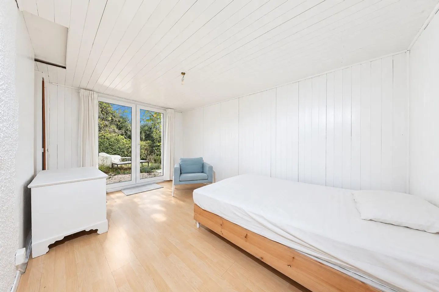 Superb Villa with Panoramic Views of Lake Geneva, the Alps and Mont Blanc - Photo 11 of 13