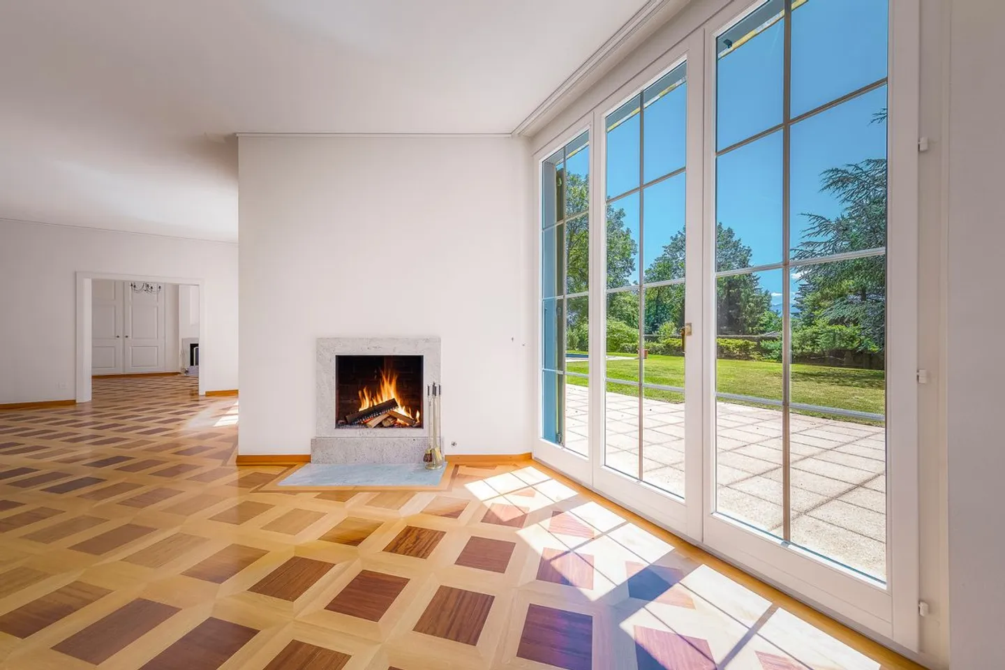 Villa familiale élégante avec piscine - Photo 8 sur 13
