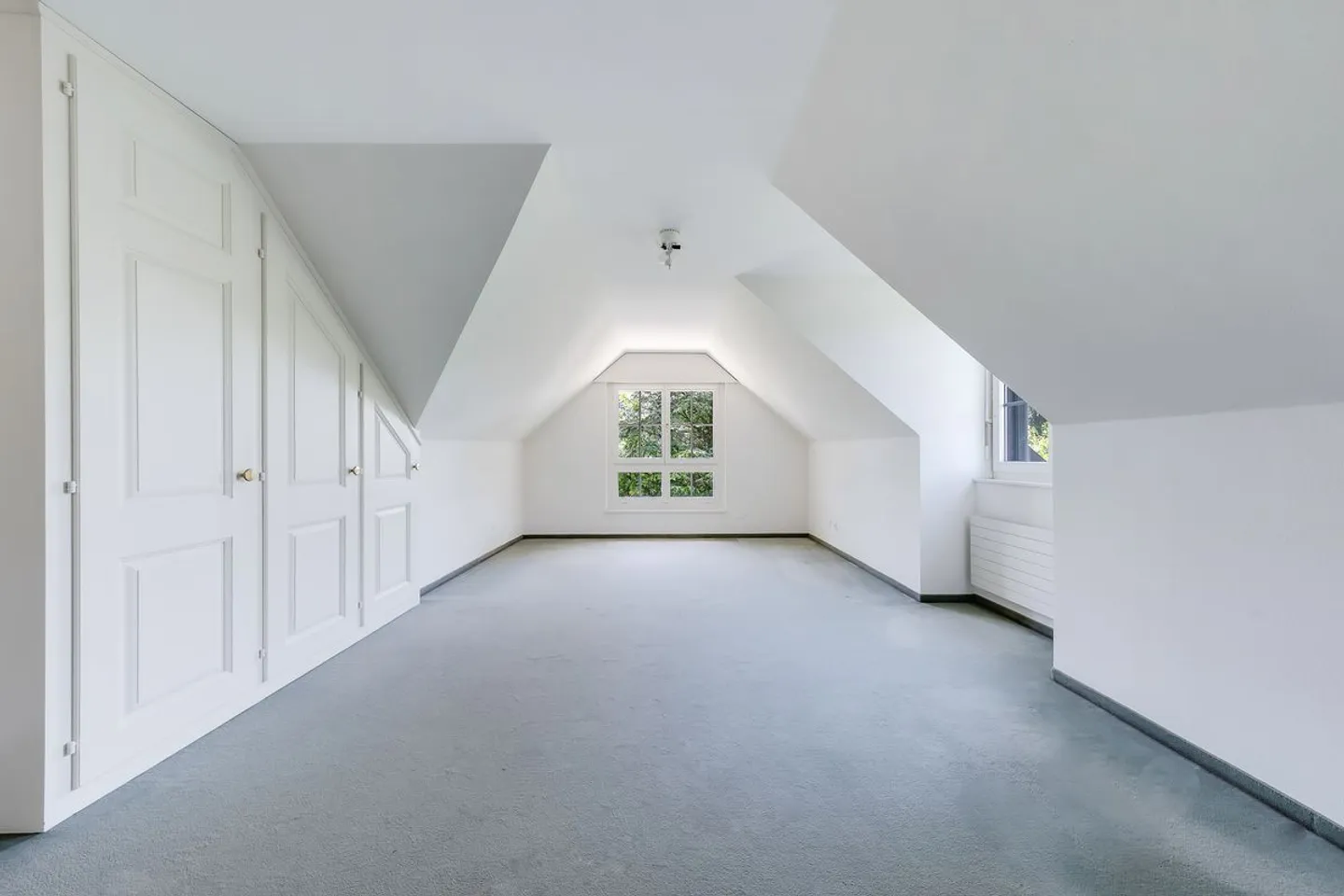 Villa familiale élégante avec piscine - Photo 11 sur 13