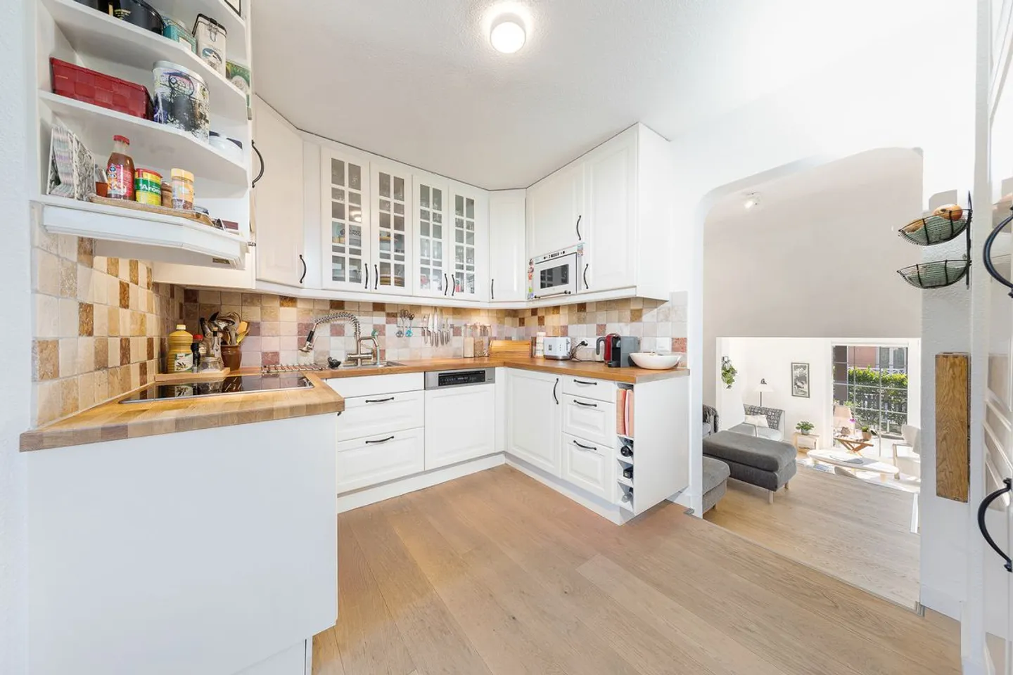 Magnifica villa familiare luminosa con vista lago - Foto 8 di 13