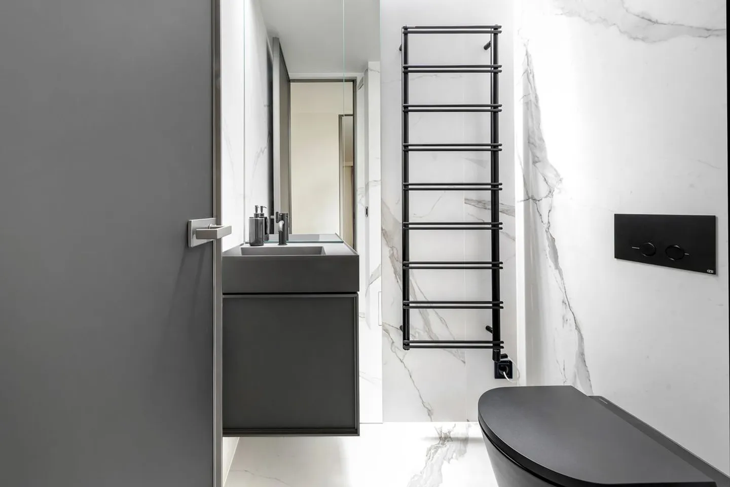 Luxueux appartement vendu meublé - Photo 8 sur 8