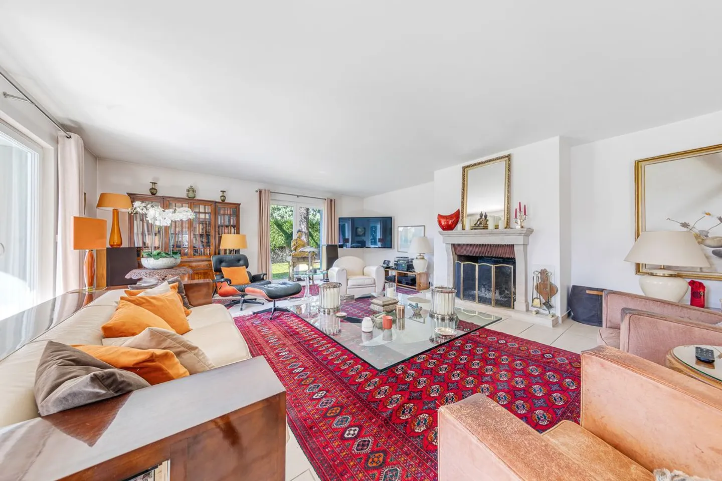 Superba villa indipendente in un quartiere residenziale - Foto 7 di 13