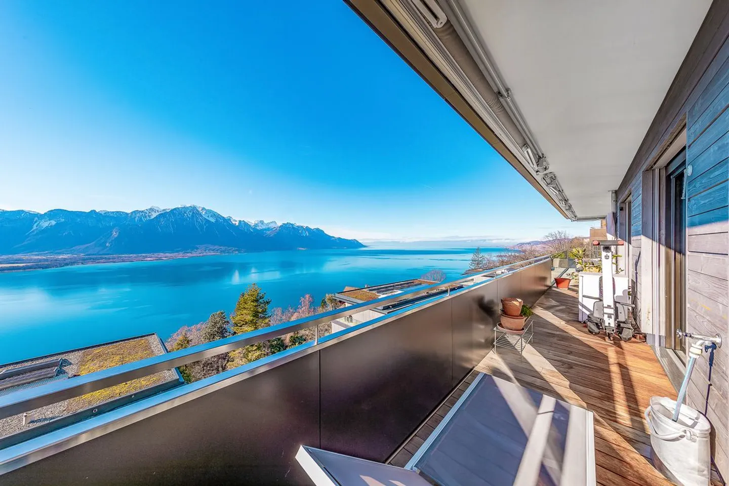 Eccezionale appartamento sulle alture di Montreux con vista panoramica sul lago - Foto 7 di 13