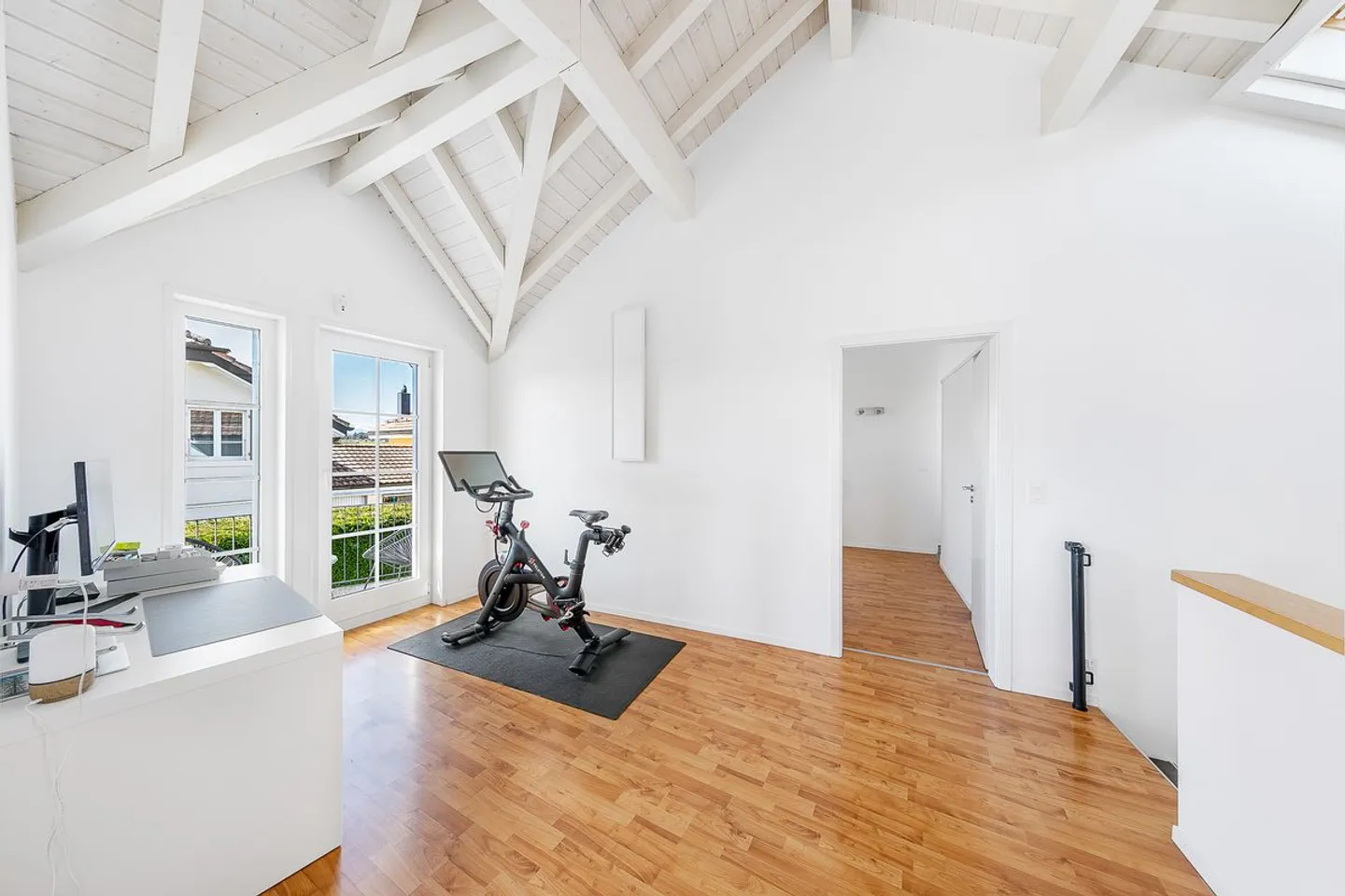 Magnificent individual villa - Photo 12 of 13