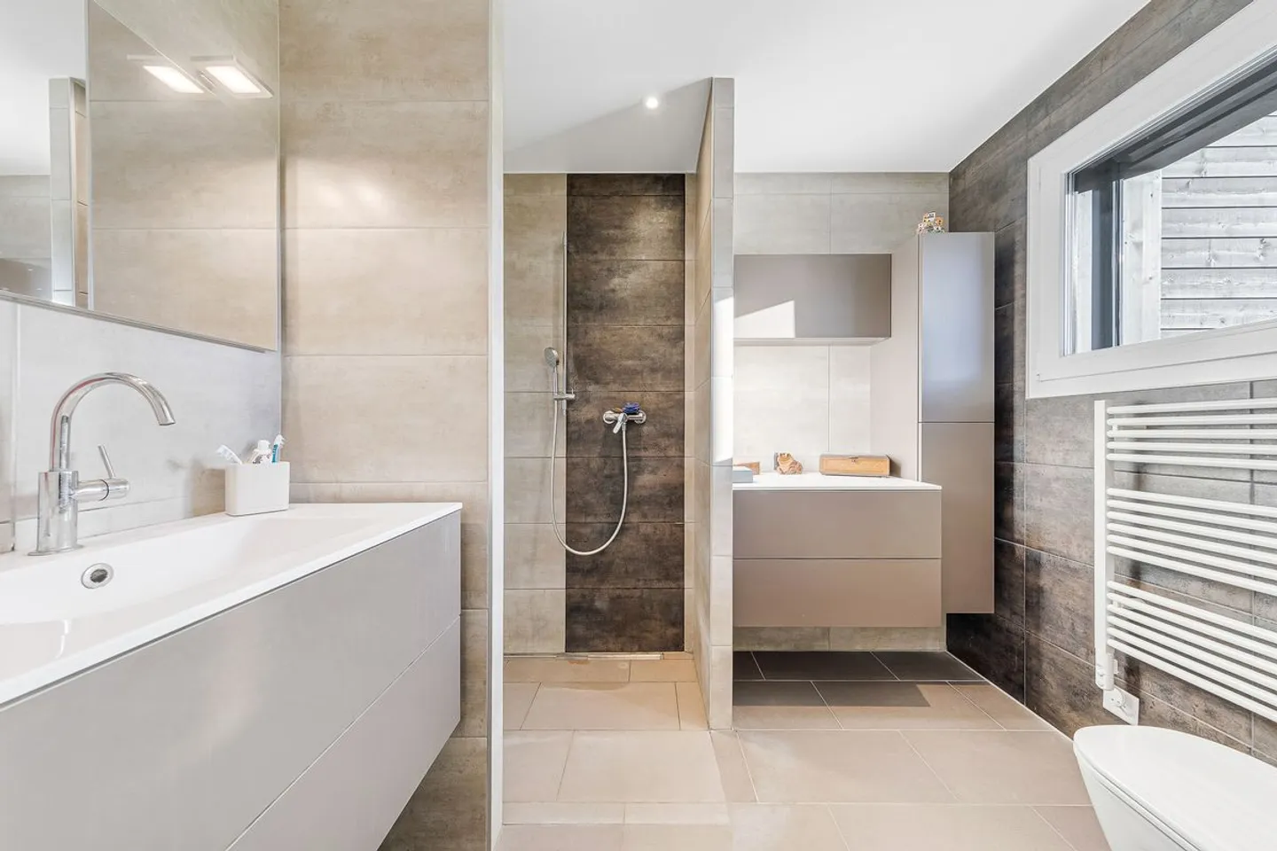 MINERGIE individual villa with 5.5 rooms and large land - Photo 6 of 13