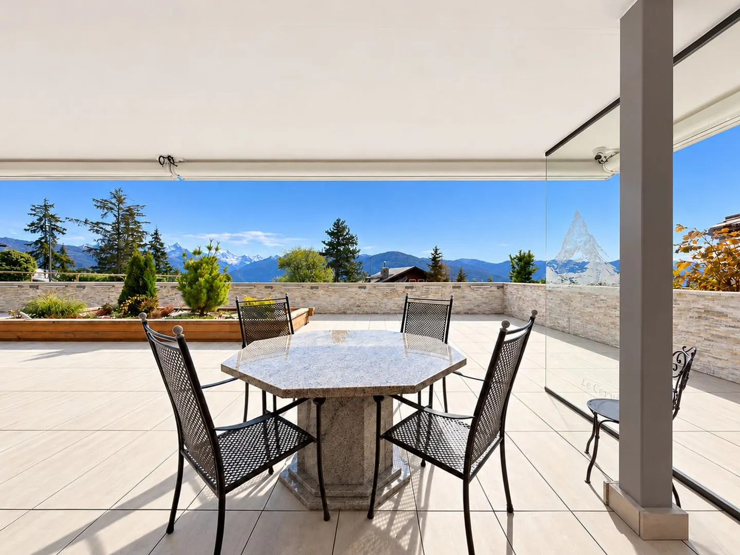 The Art of Alpine Living in All Its Exclusivity - Photo 10 of 13