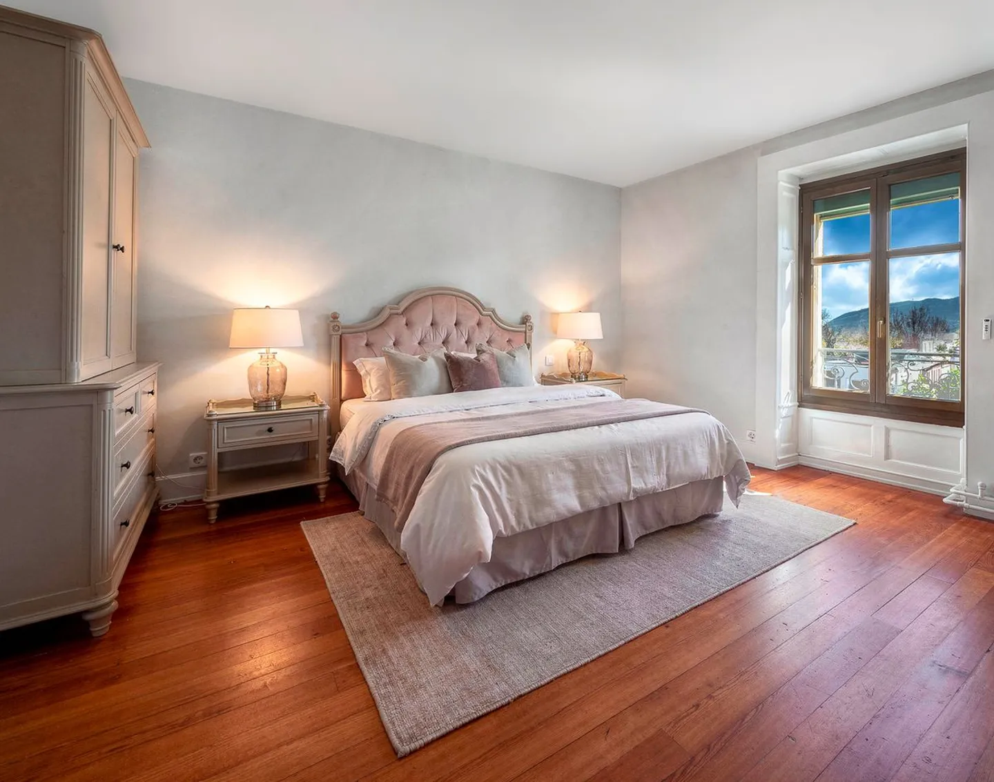 Majestic Historic Residence in Plan-les-Ouates - Photo 7 of 10