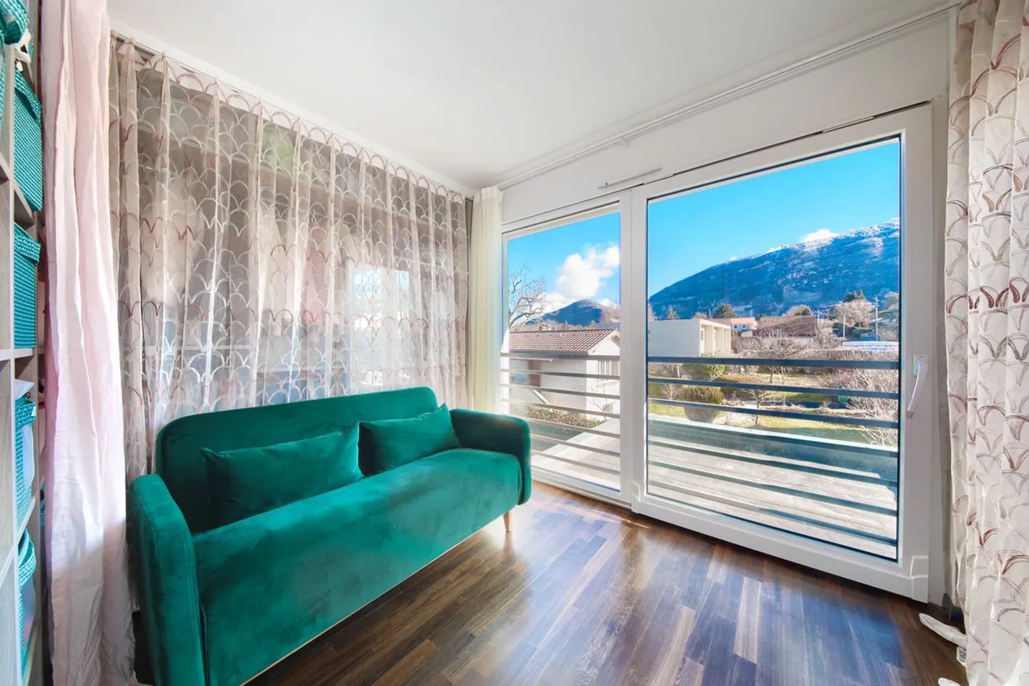 Reihenhaus mit 5,5 Zimmern in einer ruhigen Nachbarschaft - Foto 12 von 13