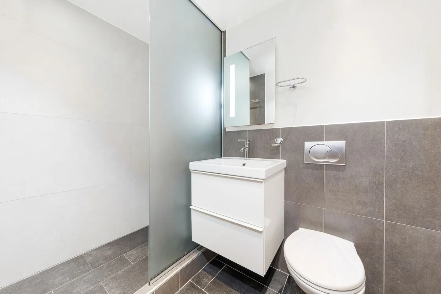 Appartement rénové avec studio - Photo 13 sur 13