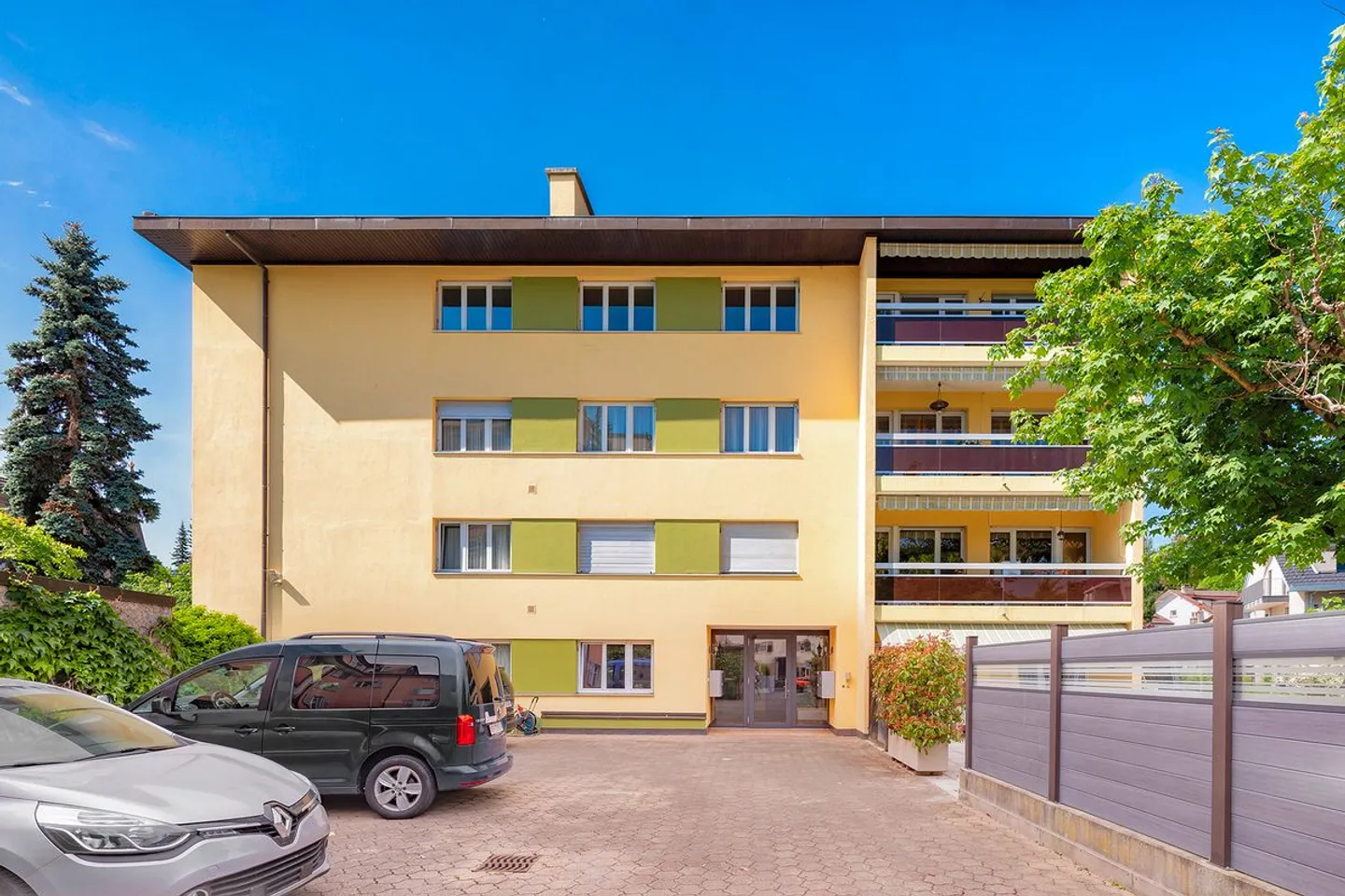 Exclusivity | Bright 3.5 rooms with balcony and parking - Photo 11 of 13