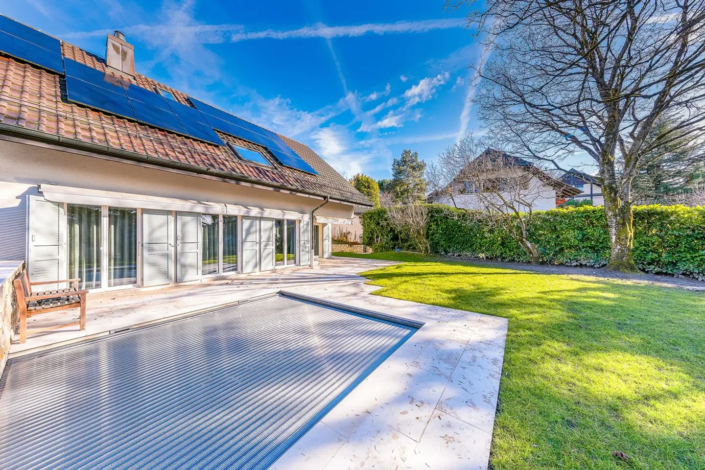 Magnificent detached house just steps from the Ecole Nouvelle - Photo 2 of 13