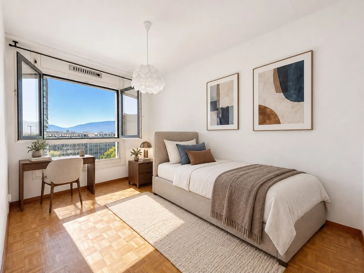 Spacious 4-bedroom apartment in Petit Sacconex - Photo 11 of 13