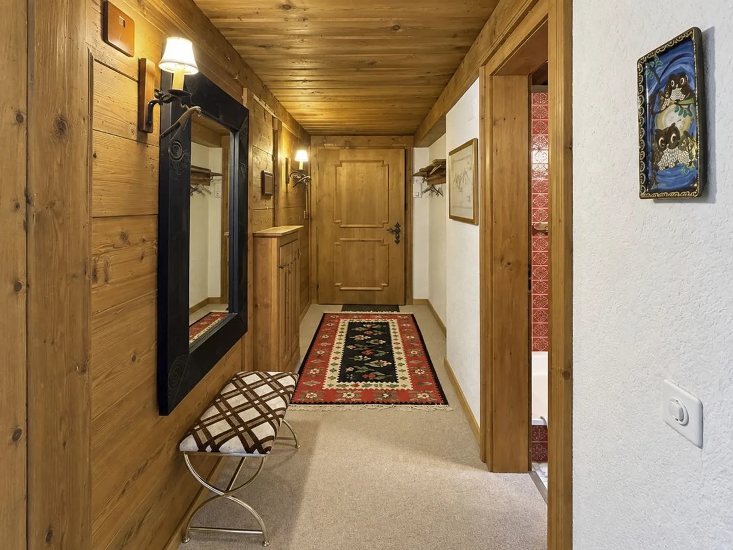 Charming appartment in the center of Gstaad - Valley & Palace views - Photo 12 of 13