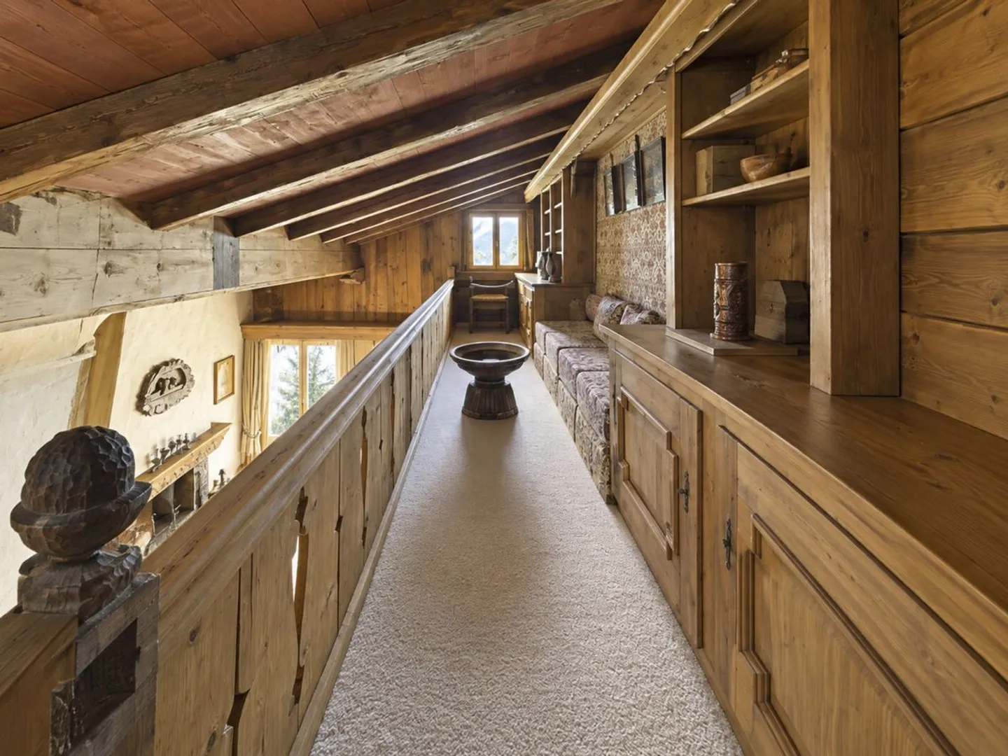 Charming appartment in the center of Gstaad - Valley & Palace views - Photo 10 of 13