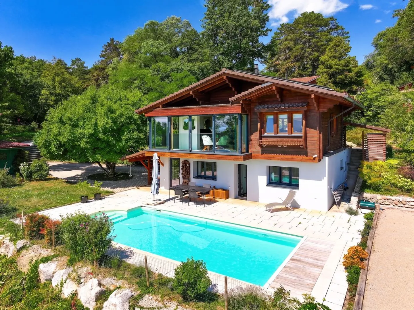 Sehr schöne Villa mit Panoramablick auf den See &amp; den Mont Blanc! - Foto 1 von 13