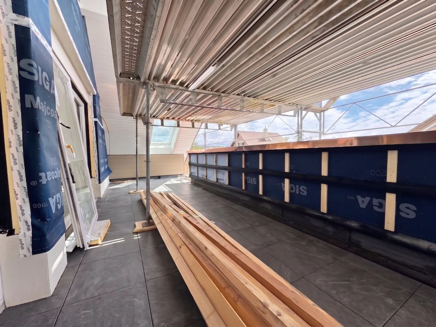 DERNIER LOT !!! Attique de 3.5 pces avec 2 grandes terrasses et parking couvert - Foto 3 von 11