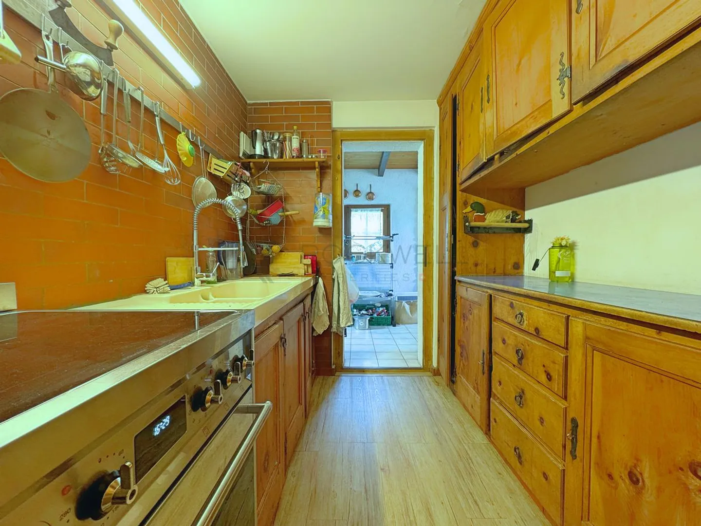 Rare object! In the heart of Verbier, chalet with two units authorized as a secondary residence - Photo 10 of 13