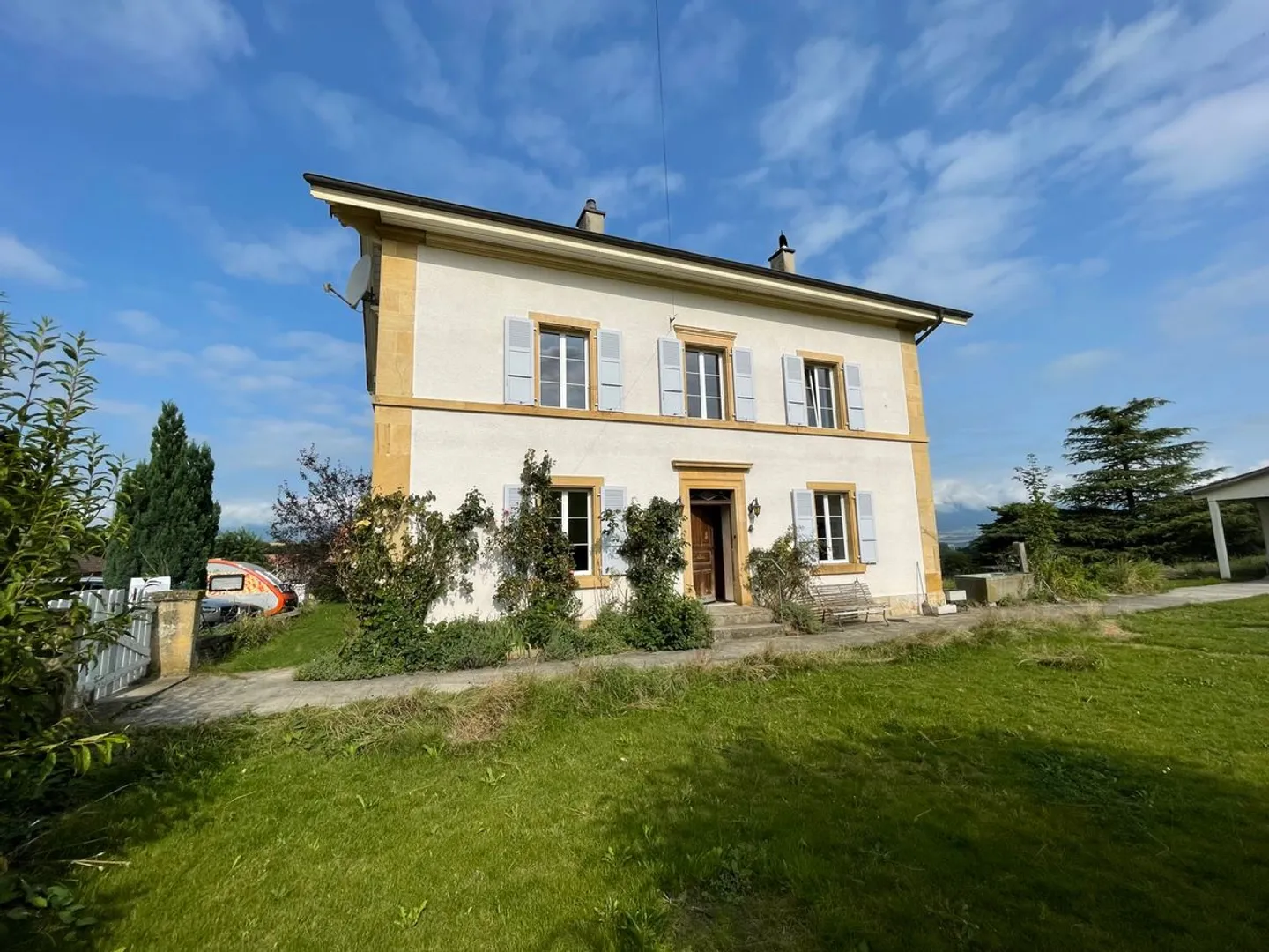 Spacieuse maison individuelle avec cachet - Photo 1 sur 12