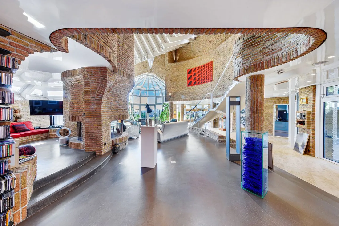 Sublime architect-designed villa at the gates of Lausanne - Photo 10 of 13