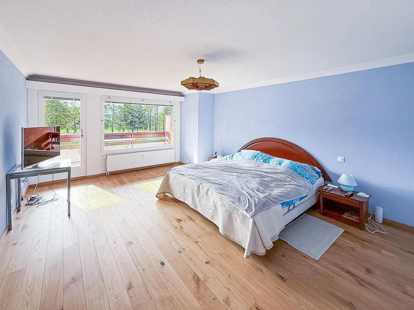 Spazioso appartamento di 5,5 locali idealmente situato ai margini del golf di Crans-Montana - Foto 5 di 8