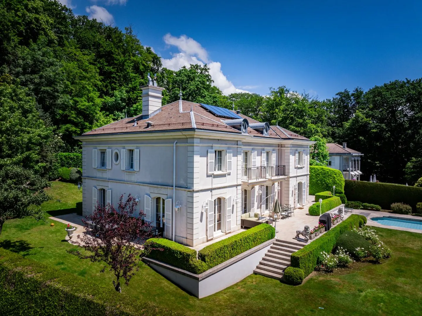 Charming intimate residence in a sought-after residential area - Photo 1 of 13
