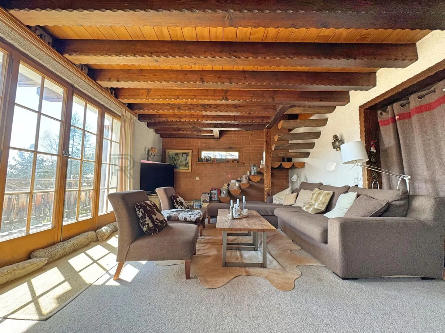Rare object! In the heart of Verbier, chalet with two units authorized as a secondary residence - Photo 7 of 13