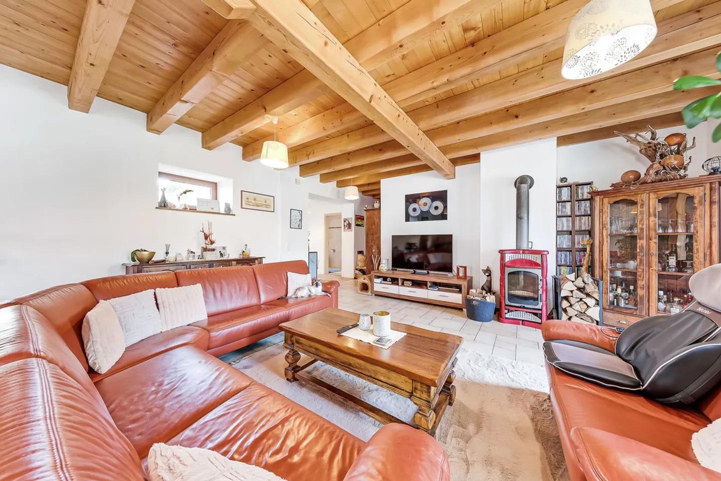 Your new life starts here, in a warm setting where space, light, charm, and comfort meet! - Photo 3 of 13