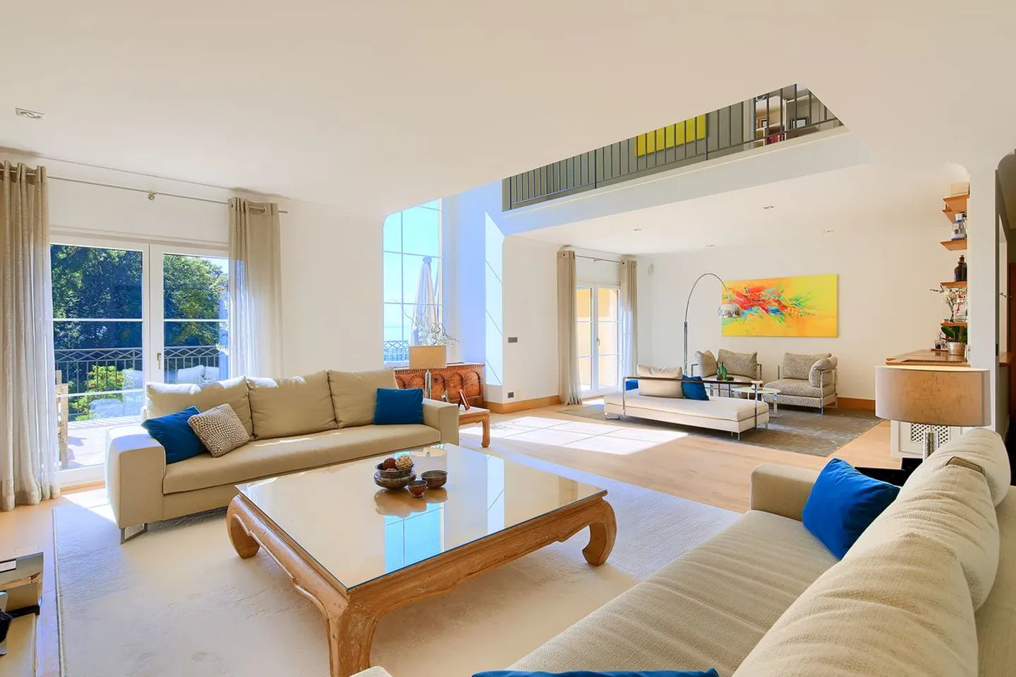 Villa eccezionale con vista mozzafiato, tra lago e natura - Foto 11 di 13