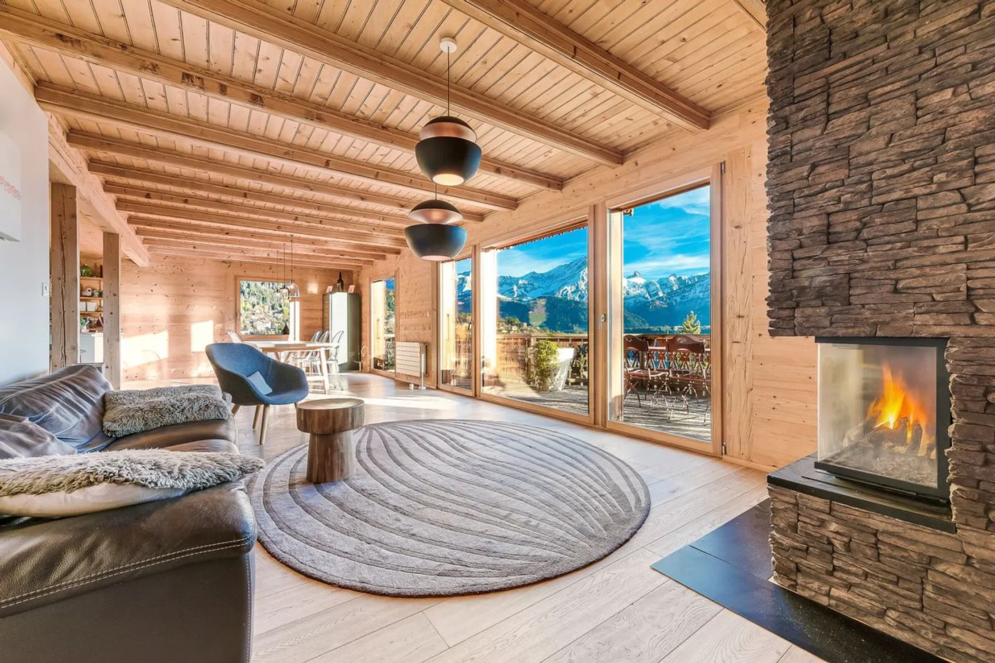 Une opportunité rare à Chesières-Villars : l'alliance parfaite entre style et sérénité - Photo 6 of 13