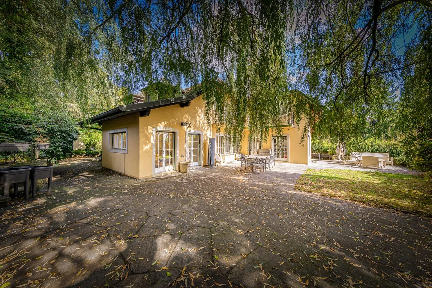 Eleganza & Natura: Villa Familiare di Charme nel Cuore di un Ecrin Bucolico - Foto 3 di 13