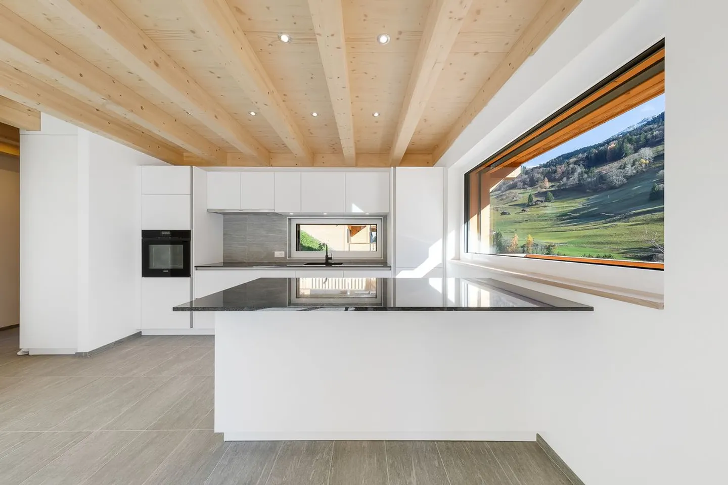 Chalet neuf d'exception dans un environnement calme et paisible - Foto 4 von 12