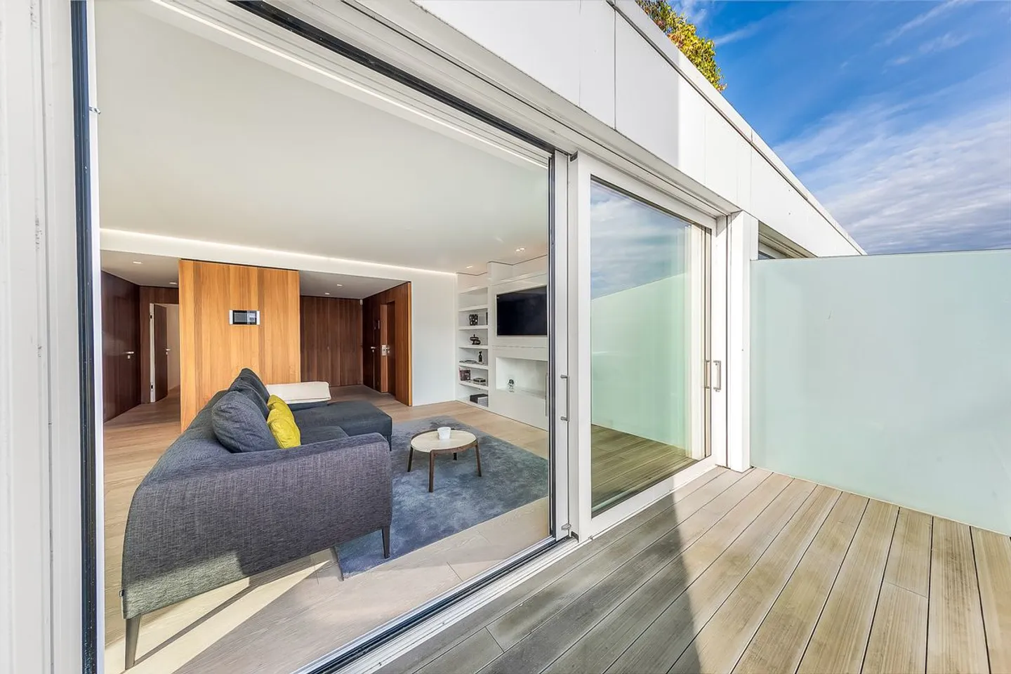 Appartement de prestige au coeur de Genève, à deux pas de l'Hôtel d'Angleterre  - Foto 2 di 13