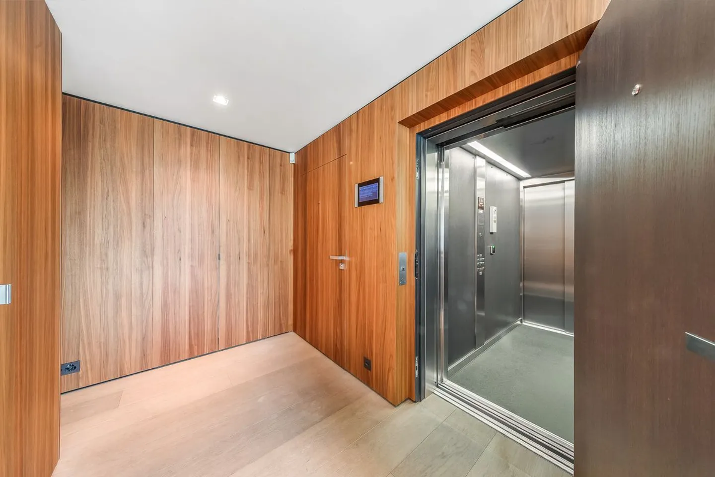 Appartement de prestige au coeur de Genève, à deux pas de l'Hôtel d'Angleterre  - Foto 12 di 13