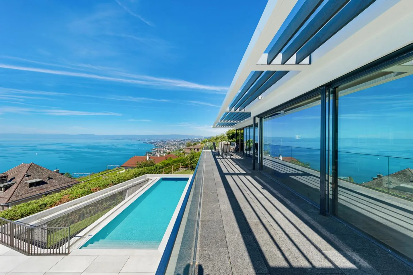 Exceptional contemporary villa perched on the lake - Photo 1 of 7