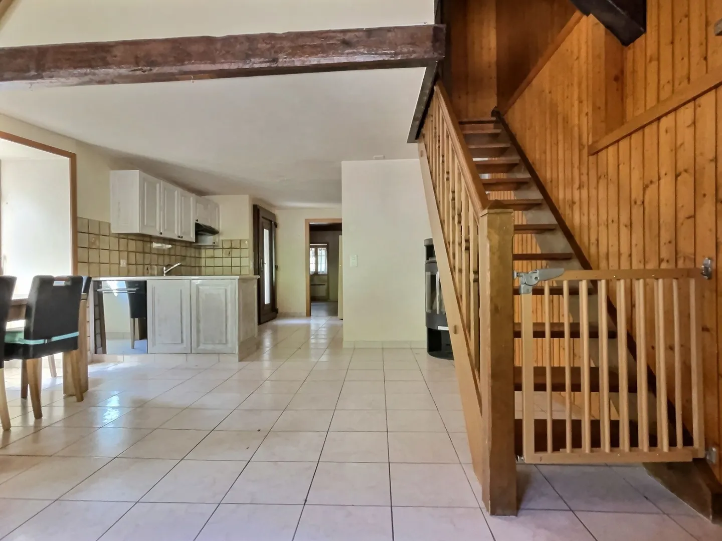 Affaire à saisir! Maison villageoise avec 2 appartements - Photo 1 sur 13