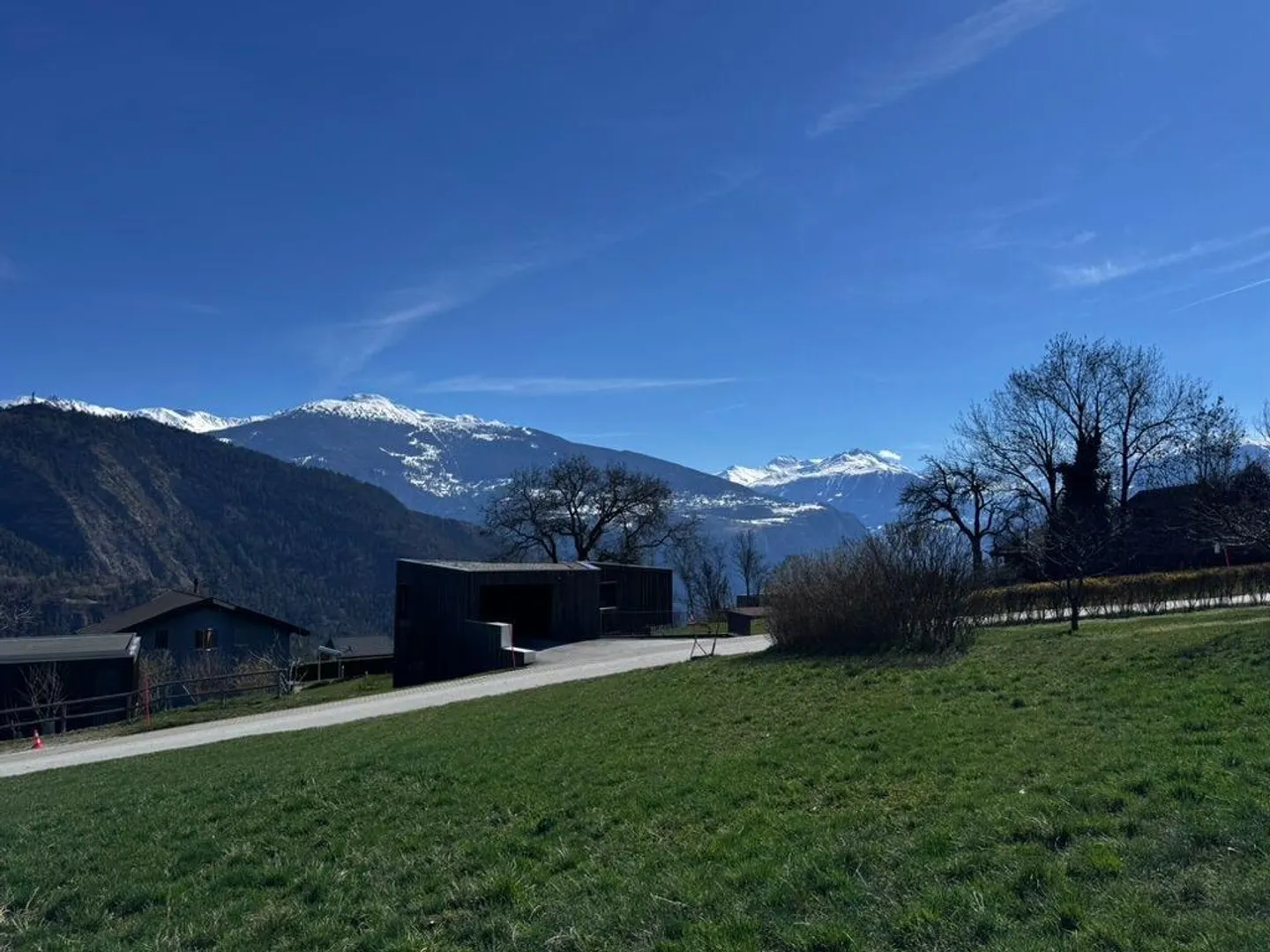 Beau Chalet / villa individuel neuf - 5.5 pièces - Anzère (Ayent - Fortunau) - Photo 3 of 9