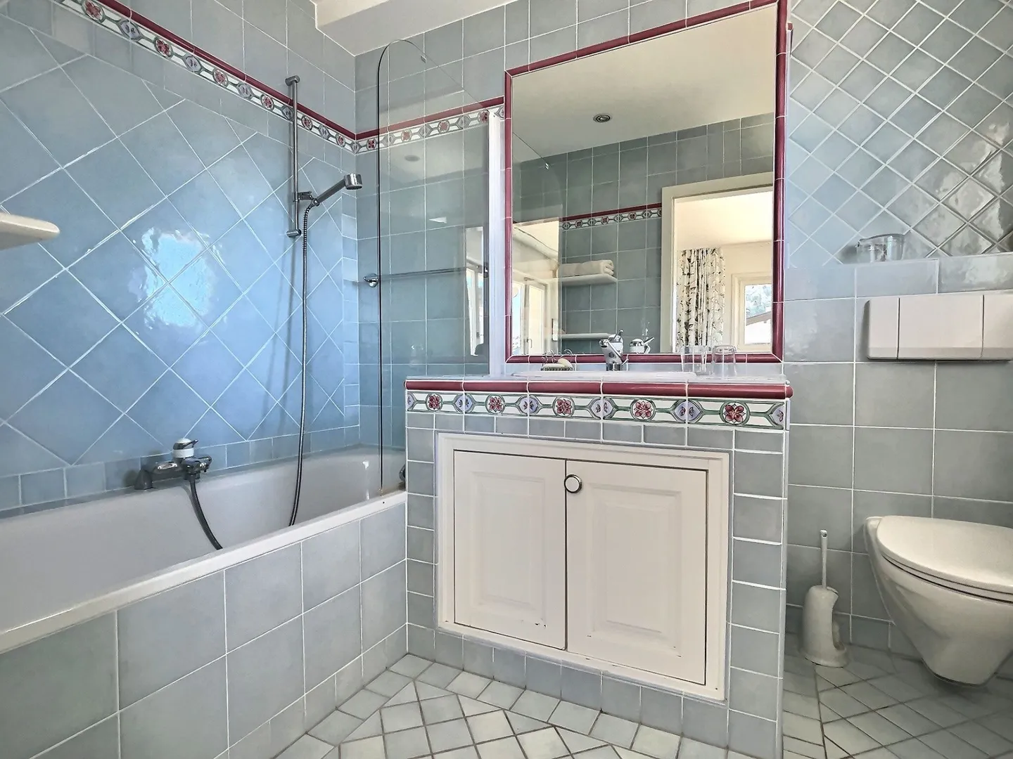 Penthouse de Luxe avec Piscine Privée - Photo 12 sur 13