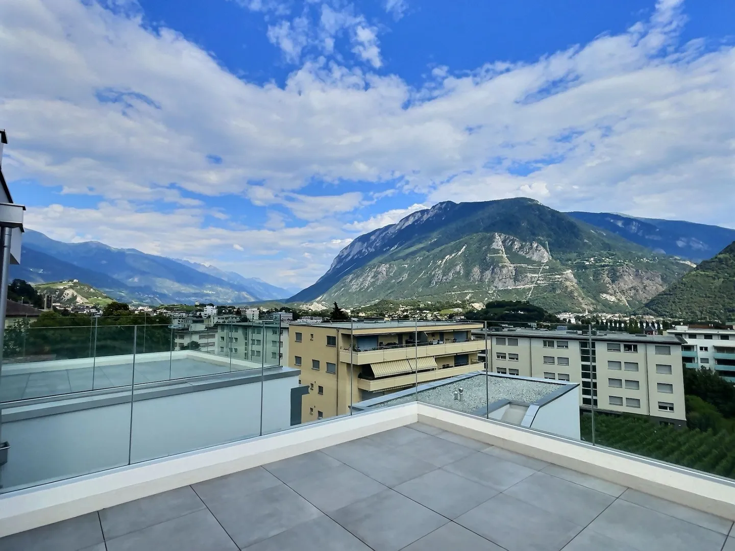 Attico - appartamento di 3,5 locali - Foto 2 di 13